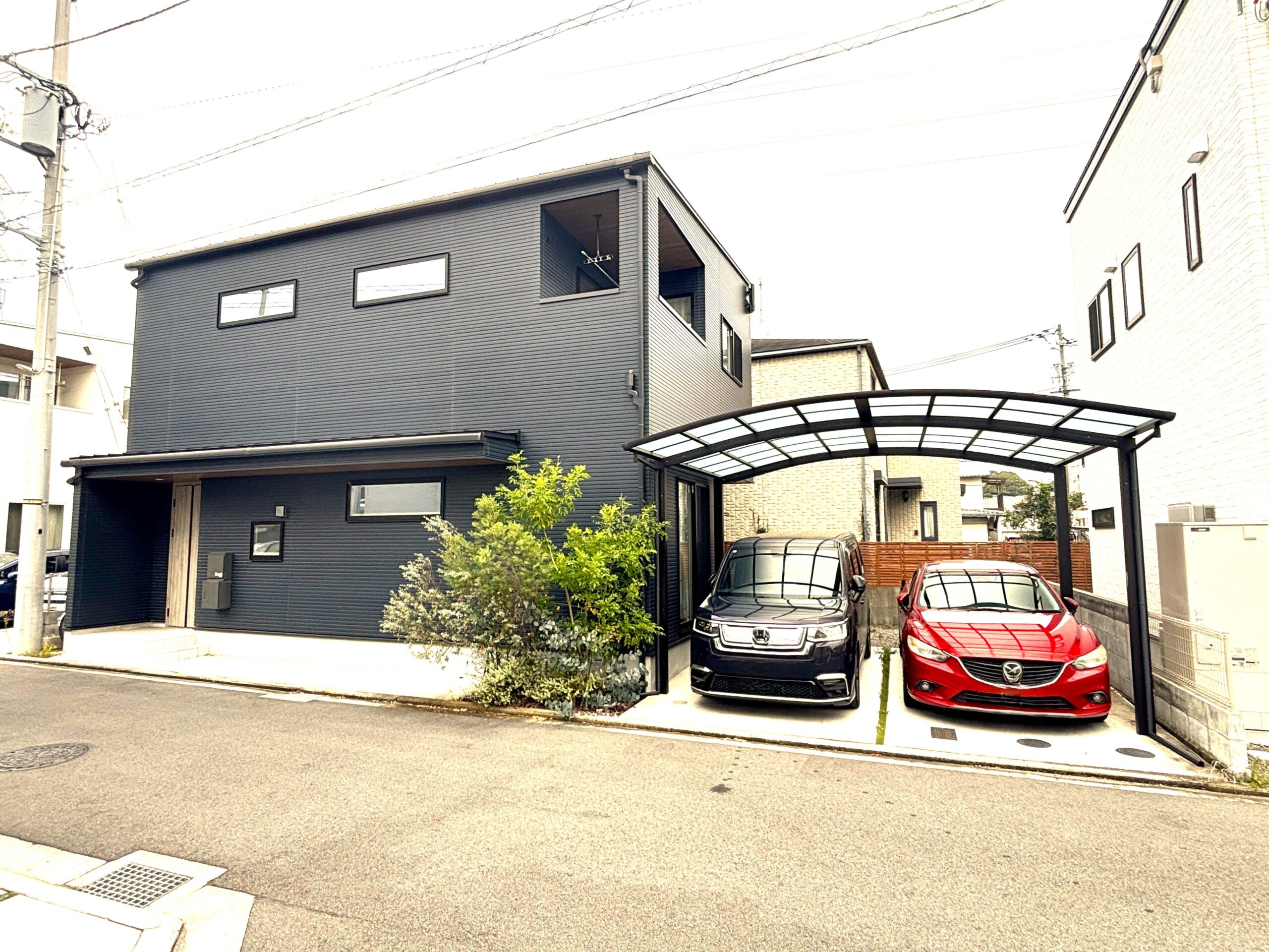 松山市高岡町　中古住宅